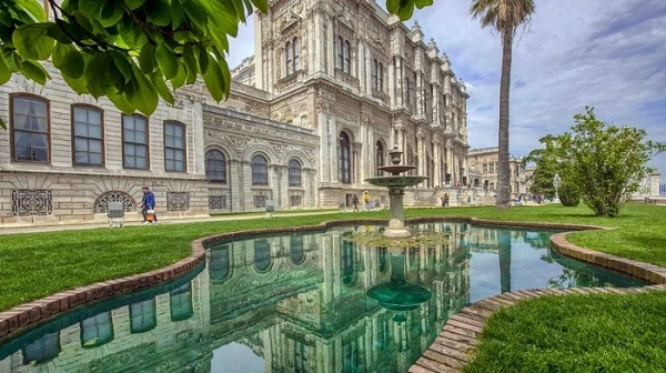 Unknown tourist attractions in Dolmabahçe Palace